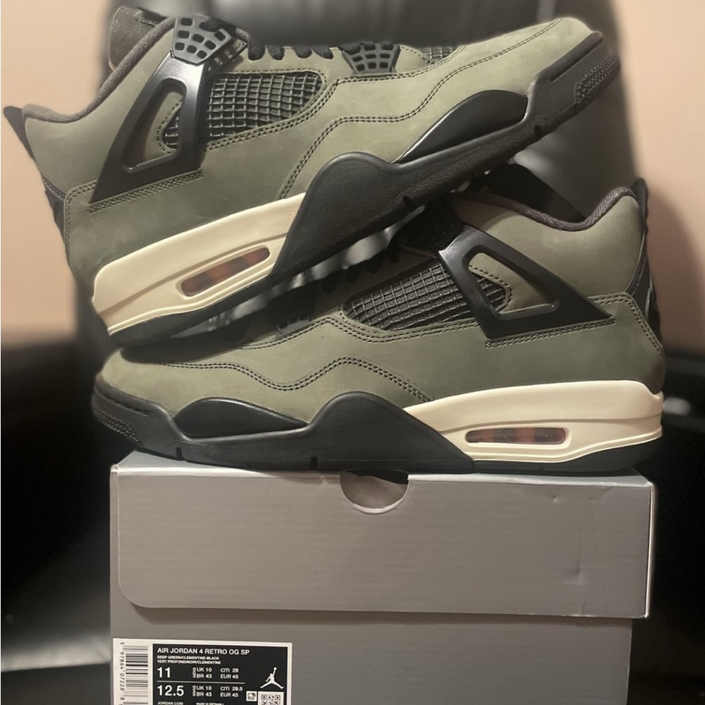 Air Jordan 4 Retro OG SP - UNDEFEATED (2025) Size 11/12.5W DS